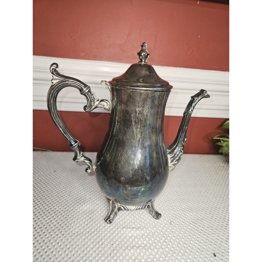 Vintage Wm Rogers 800 Silver Plated Coffee/Tea Pot